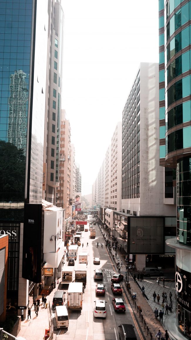 pol_tarres_adventures_honk_kong_verticals-03