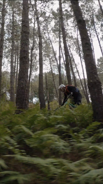 pol_tarres_blog_land_rover_defender_campaign-24