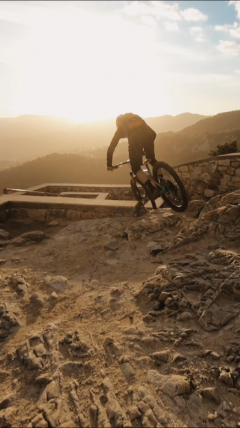 pol_tarres_blog_land_rover_defender_campaign-30