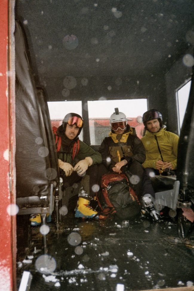 pol_tarres_projects_georgia_ski_2022_analog-71