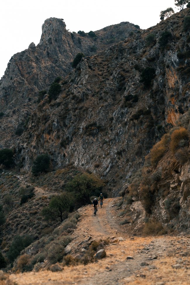 pol_tarres_adventures_greece_crete_ride2_7