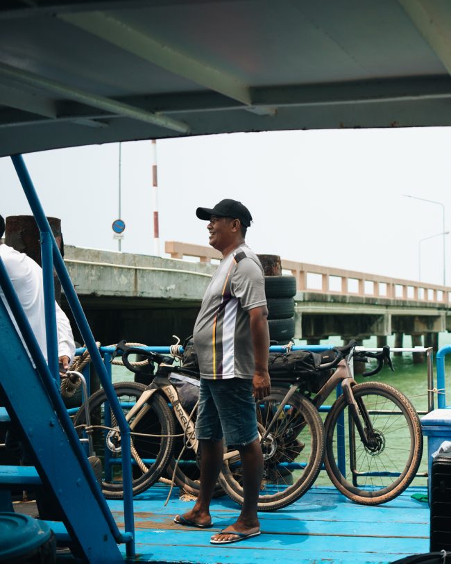 ApperSudio_pol_tarres_bikepacking_to_paradise_thailand_1016