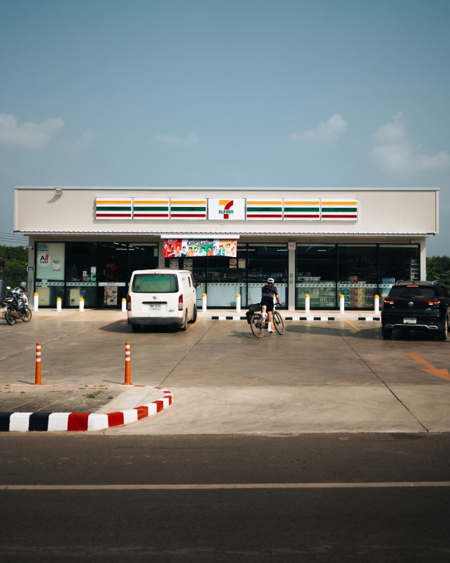 ApperSudio_pol_tarres_bikepacking_to_paradise_thailand_1028