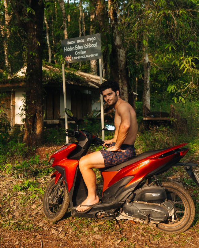 ApperSudio_pol_tarres_bikepacking_to_paradise_thailand_1037