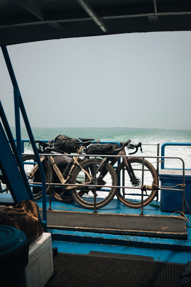 ApperSudio_pol_tarres_bikepacking_to_paradise_thailand_1042
