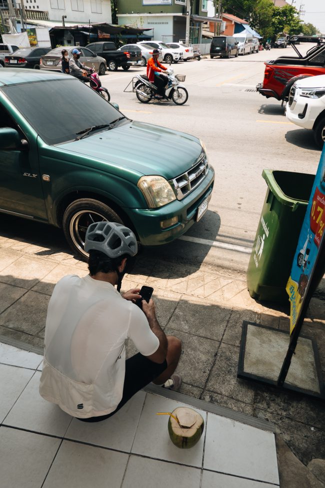 ApperSudio_pol_tarres_bikepacking_to_paradise_thailand_3