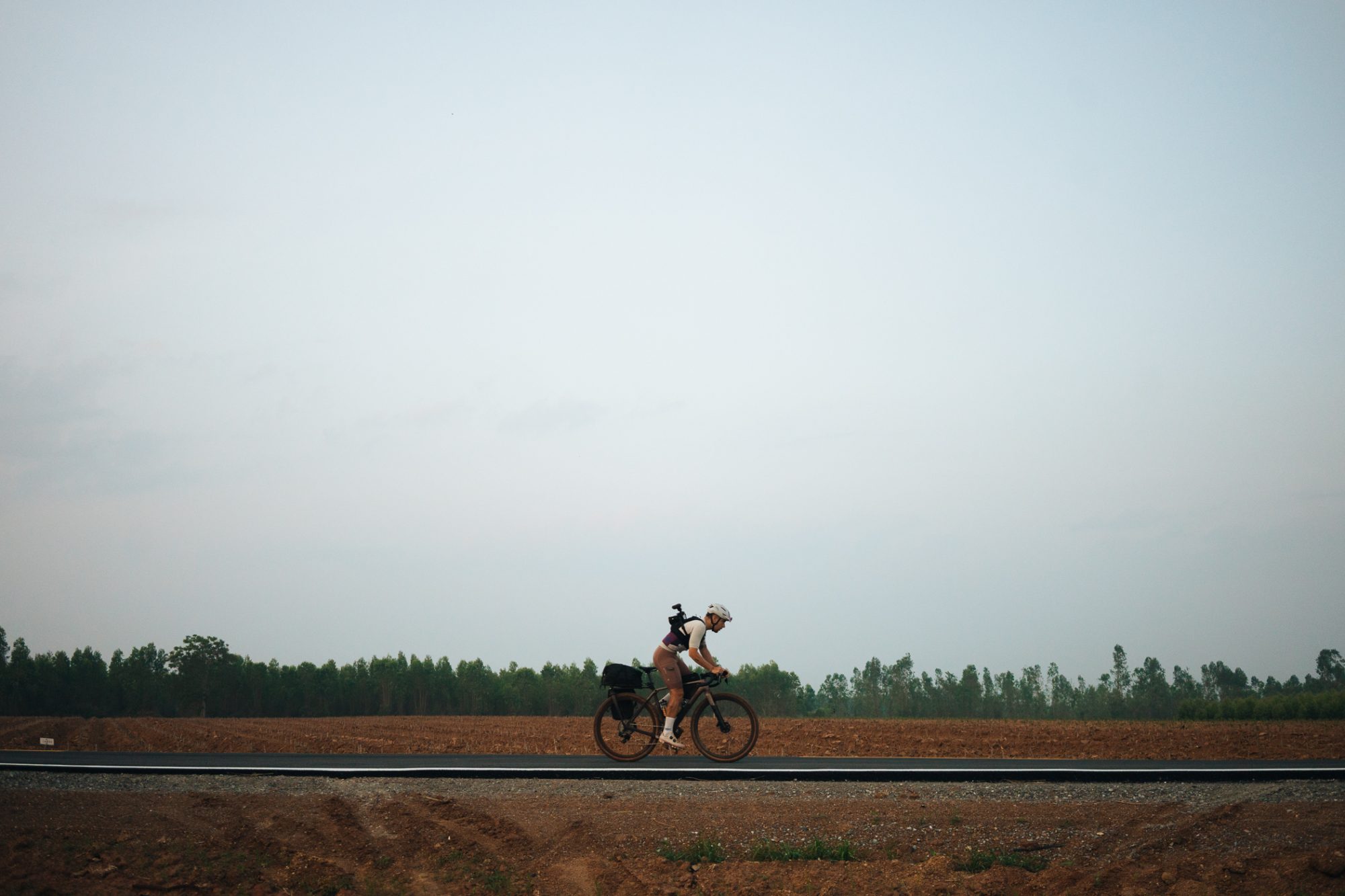 ApperSudio_pol_tarres_bikepacking_to_paradise_thailand_68