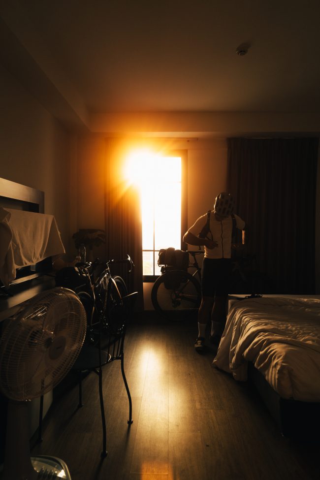 ApperSudio_pol_tarres_bikepacking_to_paradise_thailand_9